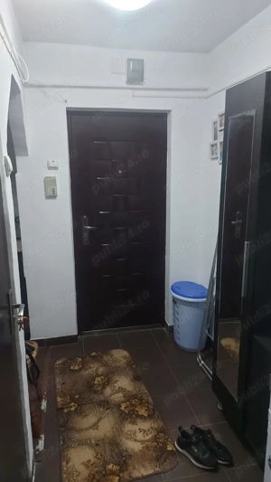 Vand sau schimb apartament cu 2 camere - imagine 6