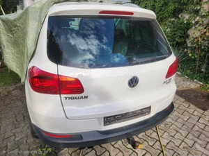 VW Tiguan 2.0 TDI AUTOMAT 4x4 2012 - imagine 10 VW Tiguan 2.0 TDI AUTOMAT 4x4 2012 - imagine 10