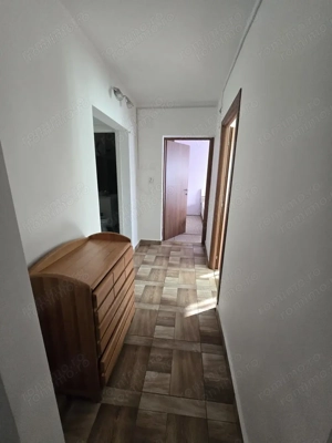 Apartament 3 Camere Decomandat Etaj 1 Gheorghe Lazăr - 390 Euro - imagine 8 Apartament 3 Camere Decomandat Etaj 1 Gheorghe Lazăr - 390 Euro - imagine 8