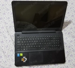 Vand laptop asus R556l cu procesor i3-4010U Nvidia GeForce 820M