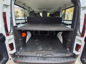 Renault Trafic 8+1 Lung  Euro 6 - imagine 8 Renault Trafic 8+1 Lung  Euro 6 - imagine 8