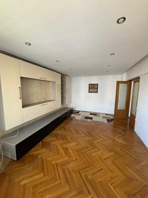 Vanzare Apartament 2 Camere Stradal Bulevardul Decebal - imagine 12