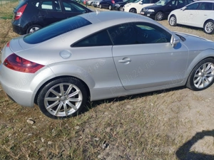 Audi TT sport benzina - imagine 2