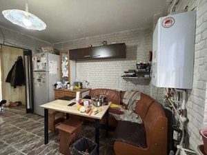 Apartament 4 camere, decomandat, etajul 1, 2 bai, zona Steaua - imagine 9
