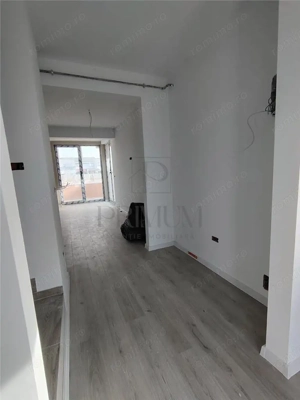 Duplex 4 camere - zona superba - toate utilitatile - 3 bai - 2 balcoane. - imagine 14