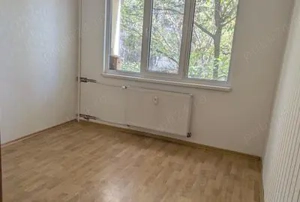 Apartament generos 4 camere, bloc reabilitat, 3 min de Bvd Constantin Brancoveanu  Berceni