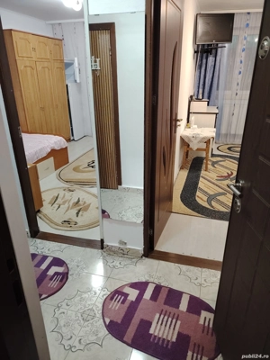 Inchiriez apartament