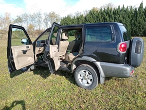 Societate agricolă vinde Nissan Terrano 2 - imagine 6