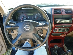 Societate agricolă vinde Nissan Terrano 2 - imagine 5