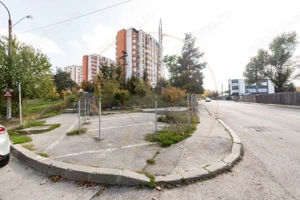 Teren stradal pe colț - Ideal afacere - front stradal mare - imagine 3