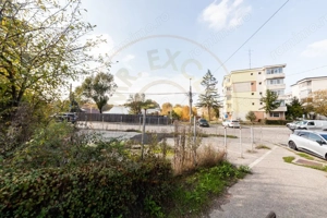 Teren stradal pe colț - Ideal afacere - front stradal mare - imagine 9