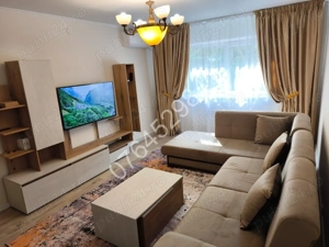 Inchiriez apt. 3 cam. Aviatiei, Str. Smaranda Braescu, TOTUL NOU, centrala, alarma, la 5 min. metrou