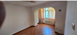 Vand apartament central - imagine 2