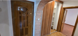 Vand apartament central - imagine 9