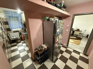 Apartament 2 camere, 42 mp, zona Hotvon - imagine 2