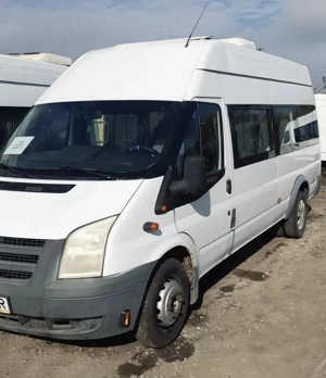 Microbuz 17+1 locuri Ford Transit