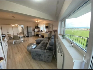 Apartament modern 2 camere , 55mp- Sanpetru - imagine 2