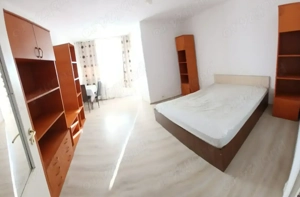 Inchiriez Garsoniera 
