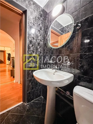 3 camere, ultracentral-Bacau - imagine 14