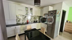 Casa de inchiriat cu 3 camere loc de parcare 82mp Arhitectilor