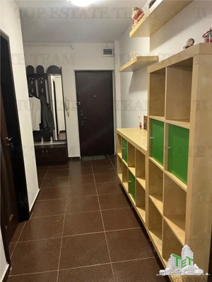 Garsoniera  generoasa de 51mp cu balcon inchis si loc de parcare, zona Prelungirea Ghencea - imagine 6