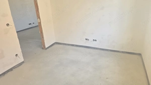 Vand apartament 3 camere decomandat in Deva, zona 22 Decembrie, parter, bloc nou de caramida  - imagine 5