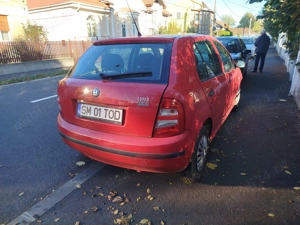 Skoda Fabia 1198 cmc, 47 kw - imagine 5