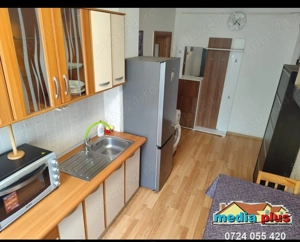 De închiriat   Apartament 2 camere, Centru