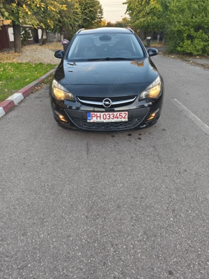 Opel Astra tourer sport 2014 - imagine 9