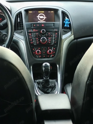 Opel Astra tourer sport 2014 - imagine 10