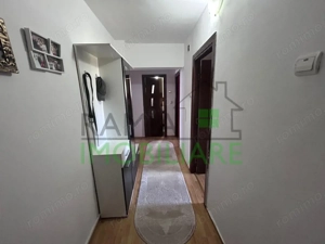 Apartament 2 camere decomandat, 55 mp, renovat, centrală proprie – Astra Planete - imagine 3