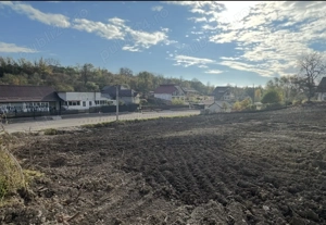 Teren intravilan de vanzare-3174 mp in Targu Neamt - imagine 2