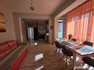 Vânzare apartament 3 camere