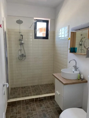 Apartament de 2 camere cu vedere la mare  - imagine 8