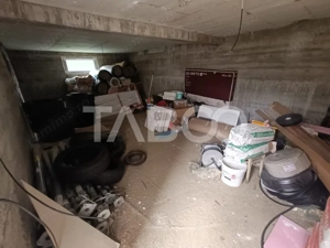 Casa 5 camere 3 bai - pivnita - terasa - 2 porti de acces COMISION 0 - imagine 12