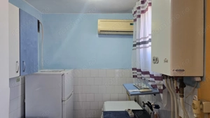 Inchiriez apartament 2 camere Deva, zona Dacia, bloc de 4 etaje, centrala termica, aer conditionat - imagine 6