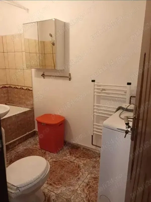 Inchiriez garsoniera decomandata - Democratiei - Mega Image - central - imagine 4 Inchiriez garsoniera decomandata - Democratiei - Mega Image - central - imagine 4