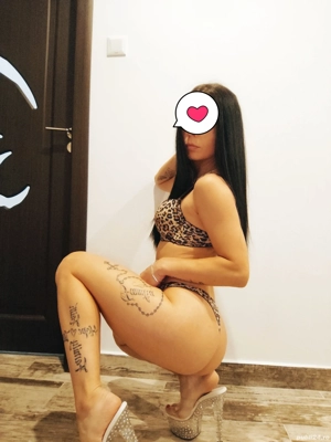 Bruneta reala! Doar deplasări!!!