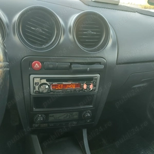 Seat Ibiza 2005, motor 1,3 benzina - imagine 8 Seat Ibiza 2005, motor 1,3 benzina - imagine 8