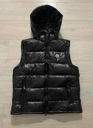 Vesta Moncler, Negru, L