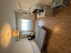 Tineretului-Parc,Garsonieră decomandată