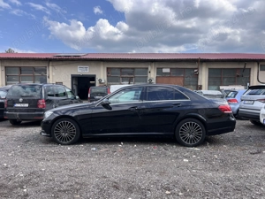 Vând sau schimb Mercedes E class 2016 - imagine 4