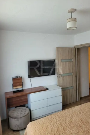 2 camere, et 7/8, bloc 1981, 56 mp-Veteranilor, Str. Dreptatii - imagine 7