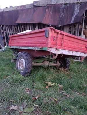 Vând remorca motocultor cu tracțiune 