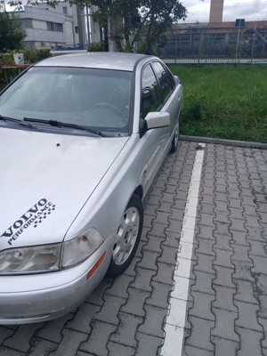 Mașina de vânzare  - imagine 2