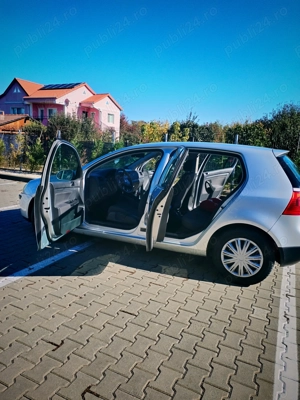 Vând golf 5. 1,4 benzină  - imagine 5