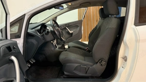 ** Ford Fiesta ** - imagine 14