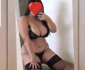 Bruneta noua in oras! Drumul taberei 