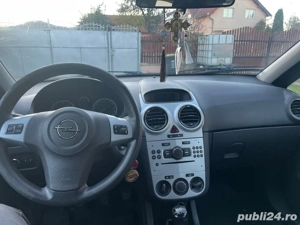 Opel Corsa 1.2 Benzină An 2011 - imagine 4