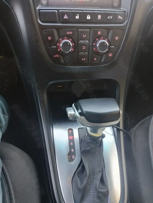 Astra j automată  - imagine 3 Astra j automată  - imagine 3